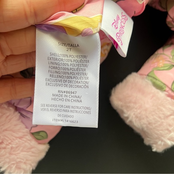 Disney Princess Reversible Pink Toddler Girls Jacket Size 2T Winter Clothing - Picture 9 of 9